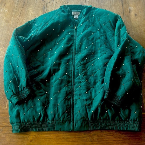 Vintage green zipper up jacket size one X one percent silk
Venezia vitale - Picture 1 of 6